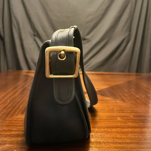 Vintage Coach Slim Satchel 9951 Black Made in USA - Picture 4 of 8